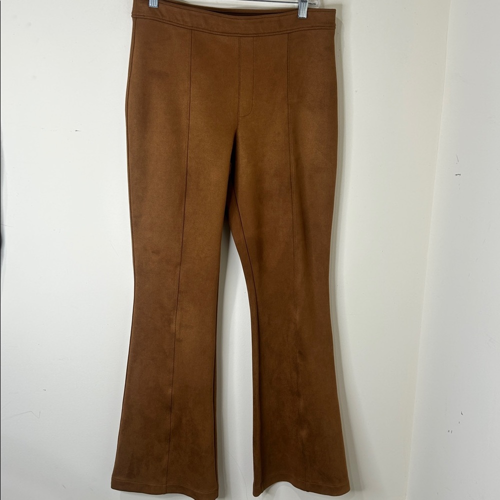 Spanx Faux Suede Flare Pants in Rich Caramel Seamed Pull On 20323R Size XL - Picture 3 of 14